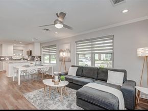 1003 E 14th Street, Houston TX 77009