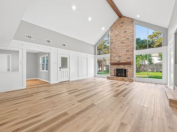 11906 Moorcreek Drive, Houston TX 77070