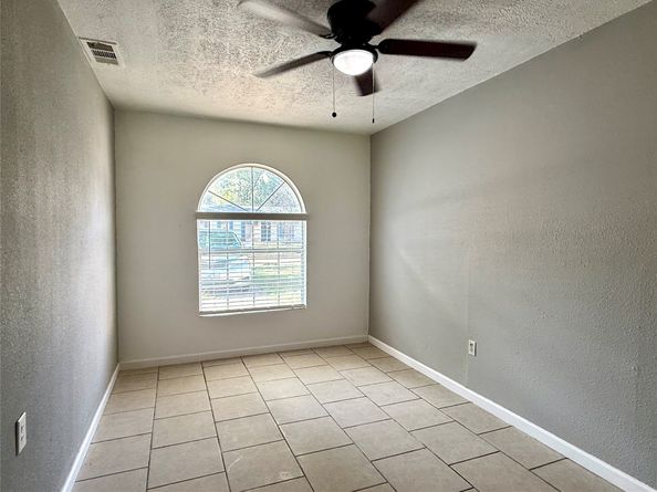 9350 Guywood Street, Houston TX 77040