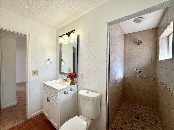 9350 Guywood Street, Houston TX 77040