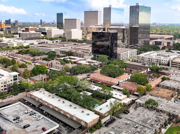 3224 Timmons Lane 155, Houston TX 77027