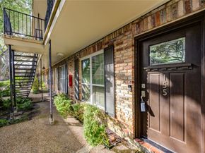 3224 Timmons Lane 155, Houston TX 77027