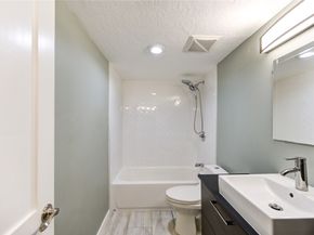 3224 Timmons Lane 155, Houston TX 77027