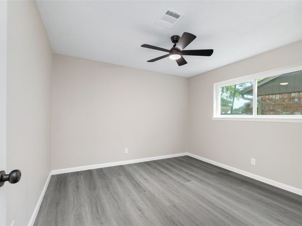 9806 Sagebark Drive, Houston TX 77089