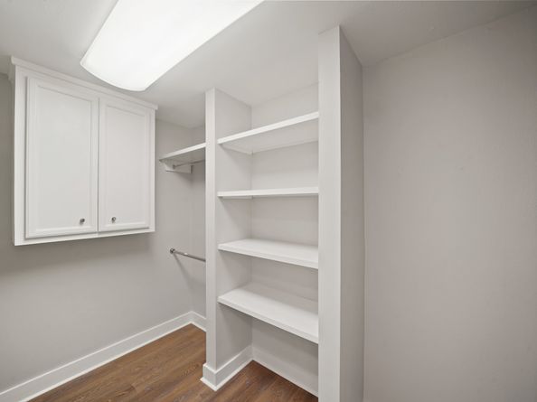 5135 Loch Lomond Drive, Houston TX 77096