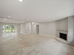 5135 Loch Lomond Drive, Houston TX 77096