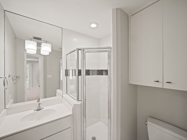 5135 Loch Lomond Drive, Houston TX 77096