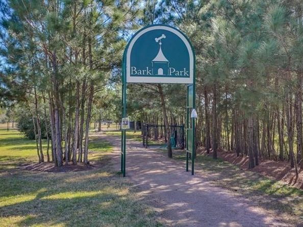 9622 Old Timber Lane, Spring TX 77379