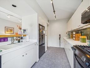 1369 Arlington Street 1369, Houston TX 77008