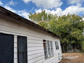 7809 Capitol Street, Houston TX 77012