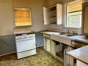 7809 Capitol Street, Houston TX 77012