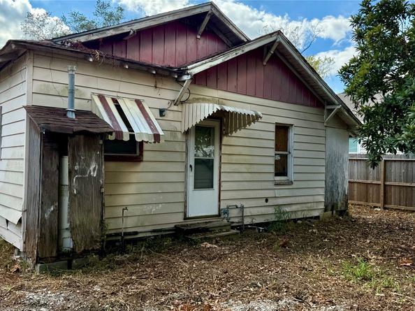 7809 Capitol Street, Houston TX 77012