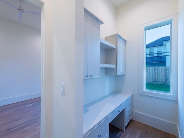 1407 Martin Street, Houston TX 77018