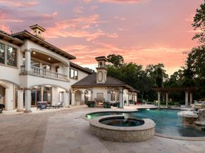 15 Estancia Place, The Woodlands TX 77389