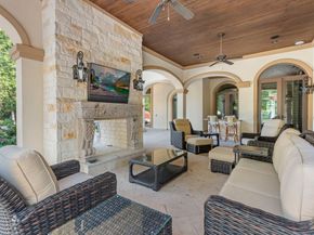 15 Estancia Place, The Woodlands TX 77389