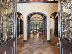 15 Estancia Place, The Woodlands TX 77389