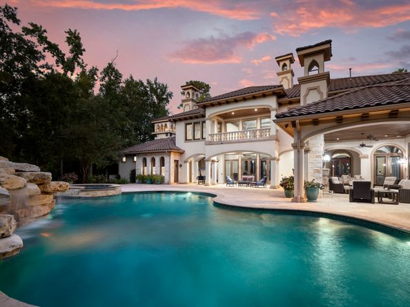 15 Estancia Place, The Woodlands TX 77389