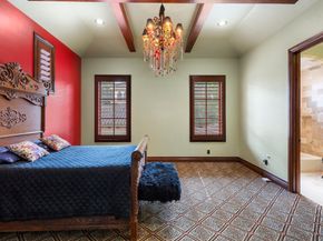 15 Estancia Place, The Woodlands TX 77389