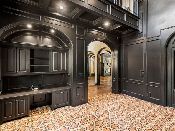 15 Estancia Place, The Woodlands TX 77389