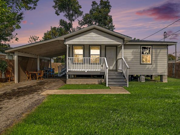 4421 Caplin Street, Houston TX 77026