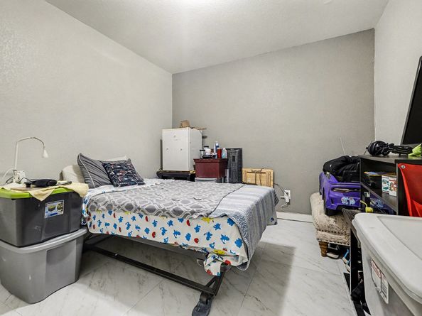 4421 Caplin Street, Houston TX 77026