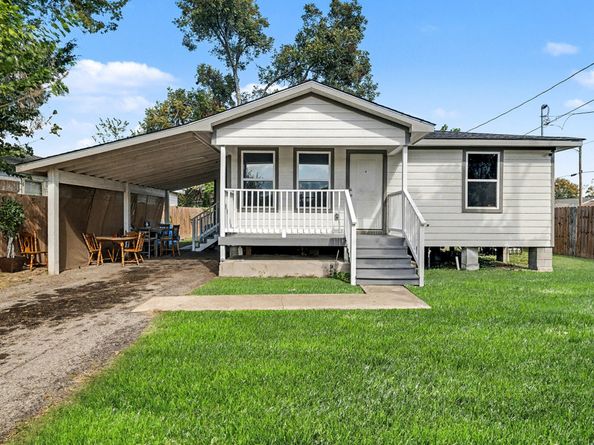 4421 Caplin Street, Houston TX 77026