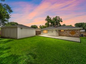 11506 Hornbrook Drive, Houston TX 77099