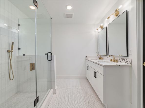 317 Kelley Street, Houston TX 77009