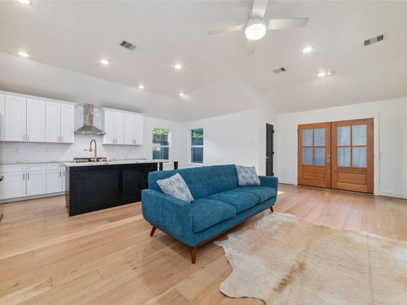 317 Kelley Street, Houston TX 77009