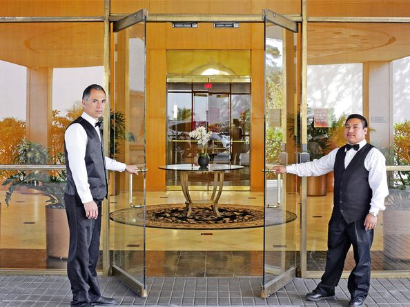 1701 Hermann Drive 23B, Houston TX 77004