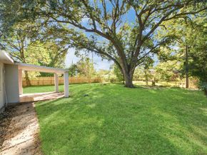 6031 Dellfern Drive, Houston TX 77035