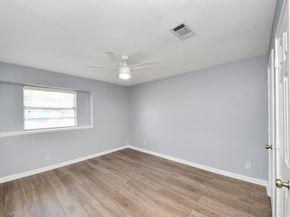 6031 Dellfern Drive, Houston TX 77035