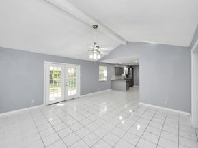 6031 Dellfern Drive, Houston TX 77035