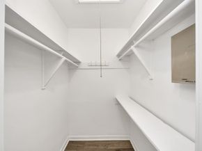 6031 Dellfern Drive, Houston TX 77035