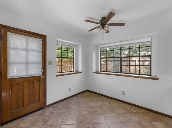 53 W Torch Pine Circle, The Woodlands TX 77381