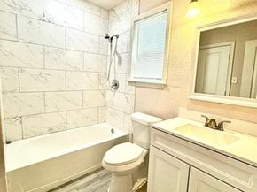 7339 Mountbatten Road, Houston TX 77033