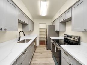 6500 Sands Point Drive 804, Houston TX 77074