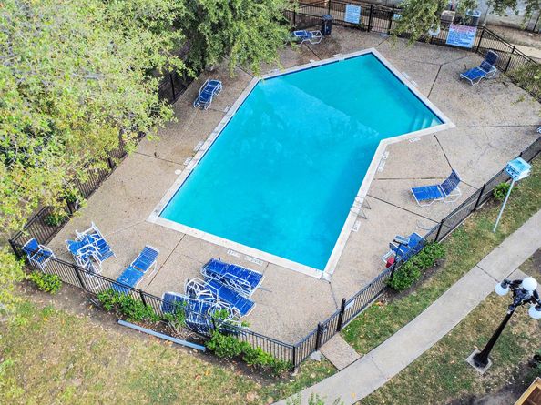 6500 Sands Point Drive 804, Houston TX 77074