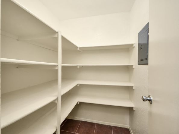 6500 Sands Point Drive 804, Houston TX 77074