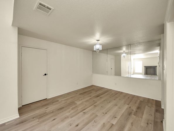 6500 Sands Point Drive 804, Houston TX 77074