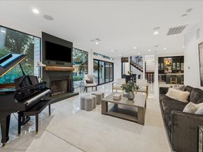 45 Patti Lynn Lane, Houston TX 77024