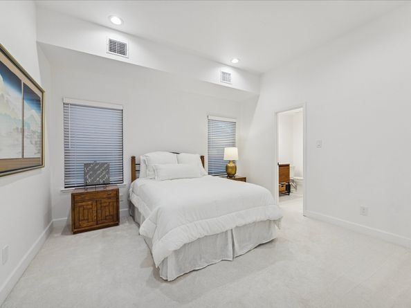 45 Patti Lynn Lane, Houston TX 77024