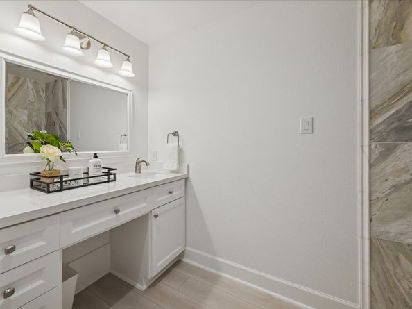 45 Patti Lynn Lane, Houston TX 77024