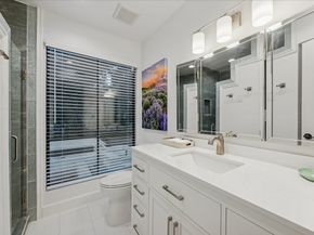 45 Patti Lynn Lane, Houston TX 77024