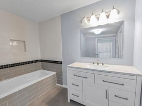 4221 E Toliver Street, Houston TX 77016