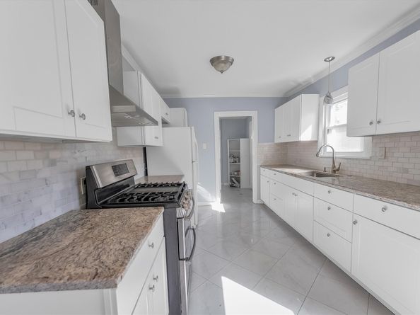 4221 E Toliver Street, Houston TX 77016