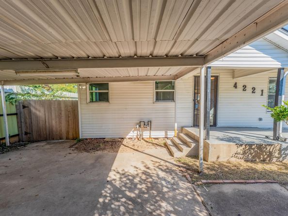 4221 E Toliver Street, Houston TX 77016