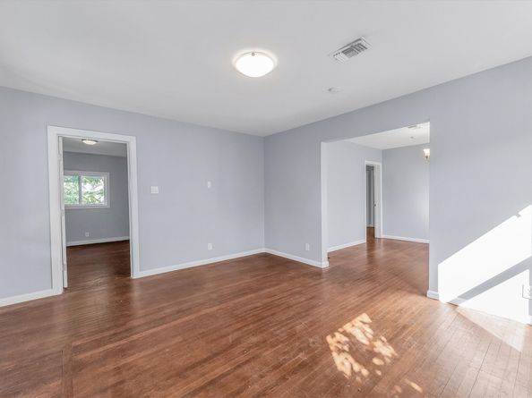 4221 E Toliver Street, Houston TX 77016