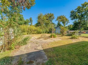 4221 E Toliver Street, Houston TX 77016