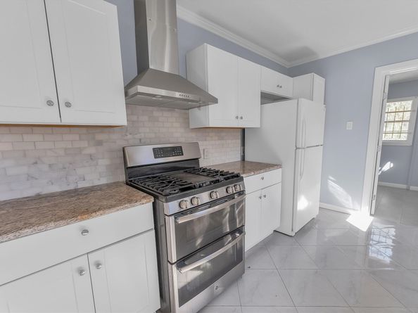 4221 E Toliver Street, Houston TX 77016